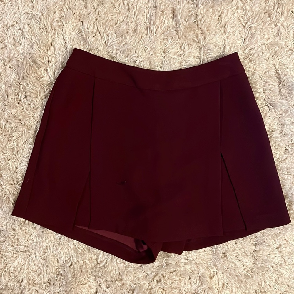 Maroon/ Crimson BCBGeneration Shorts Size 2